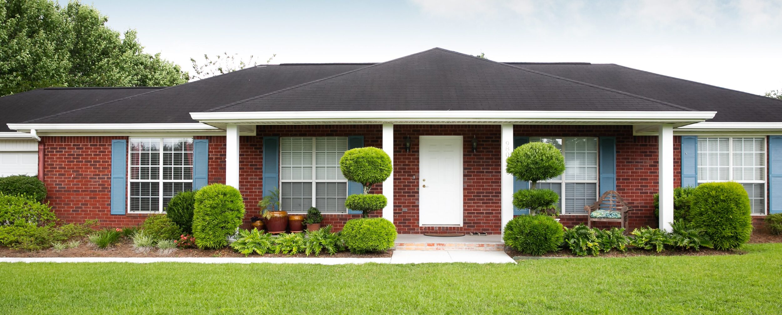 1980's Brick Ranch Style House in the Suburbs